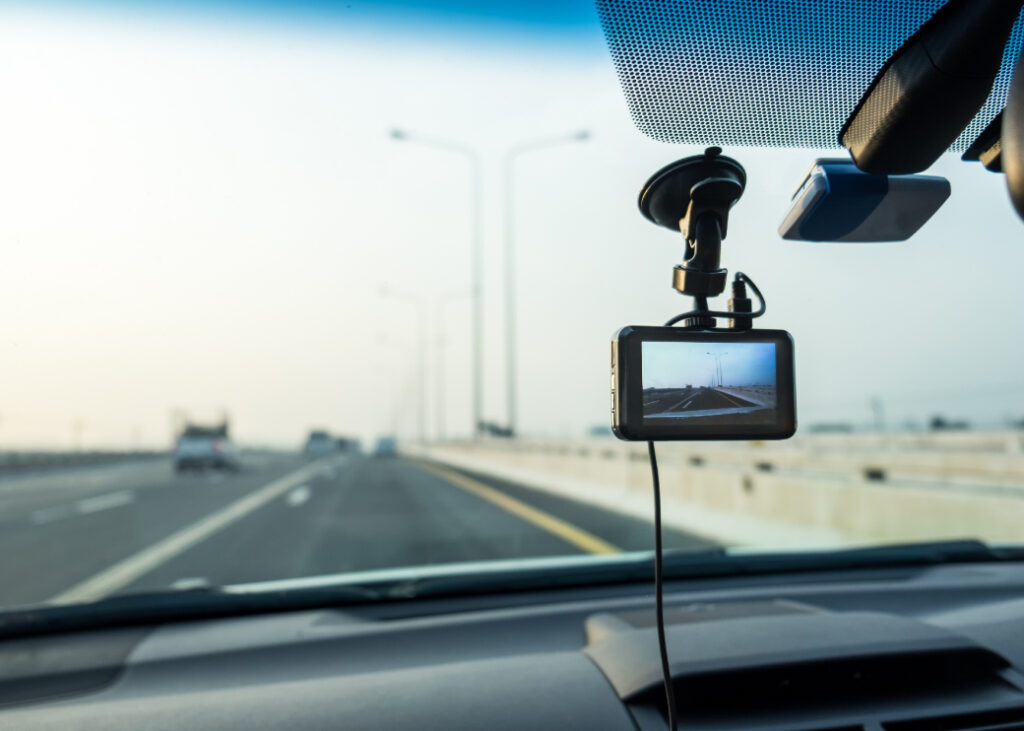dashcam on windshield