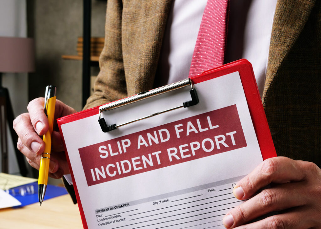 slip and fall accident report